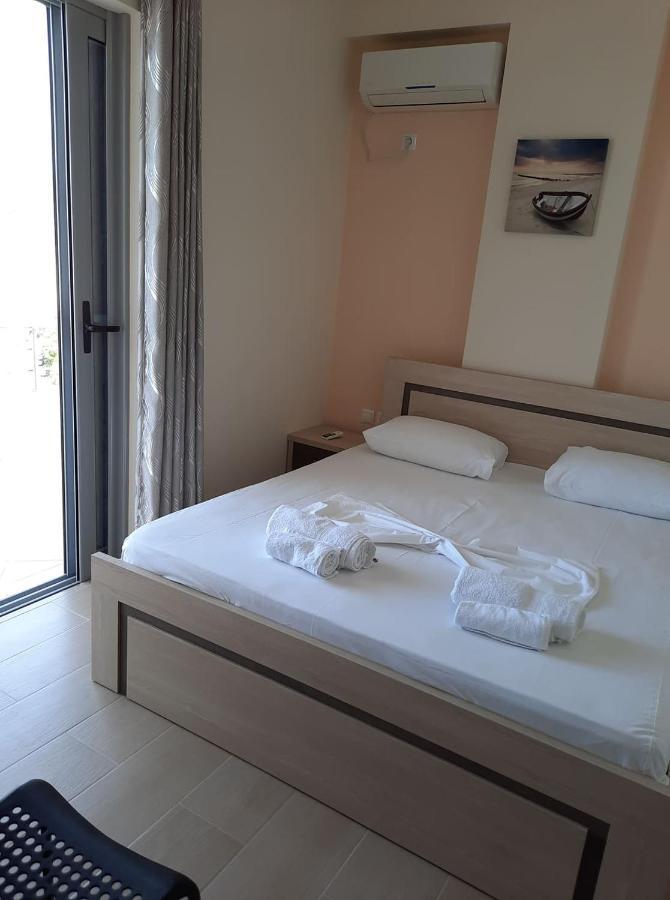 Bill'S Apartments Sarandë Exterior foto